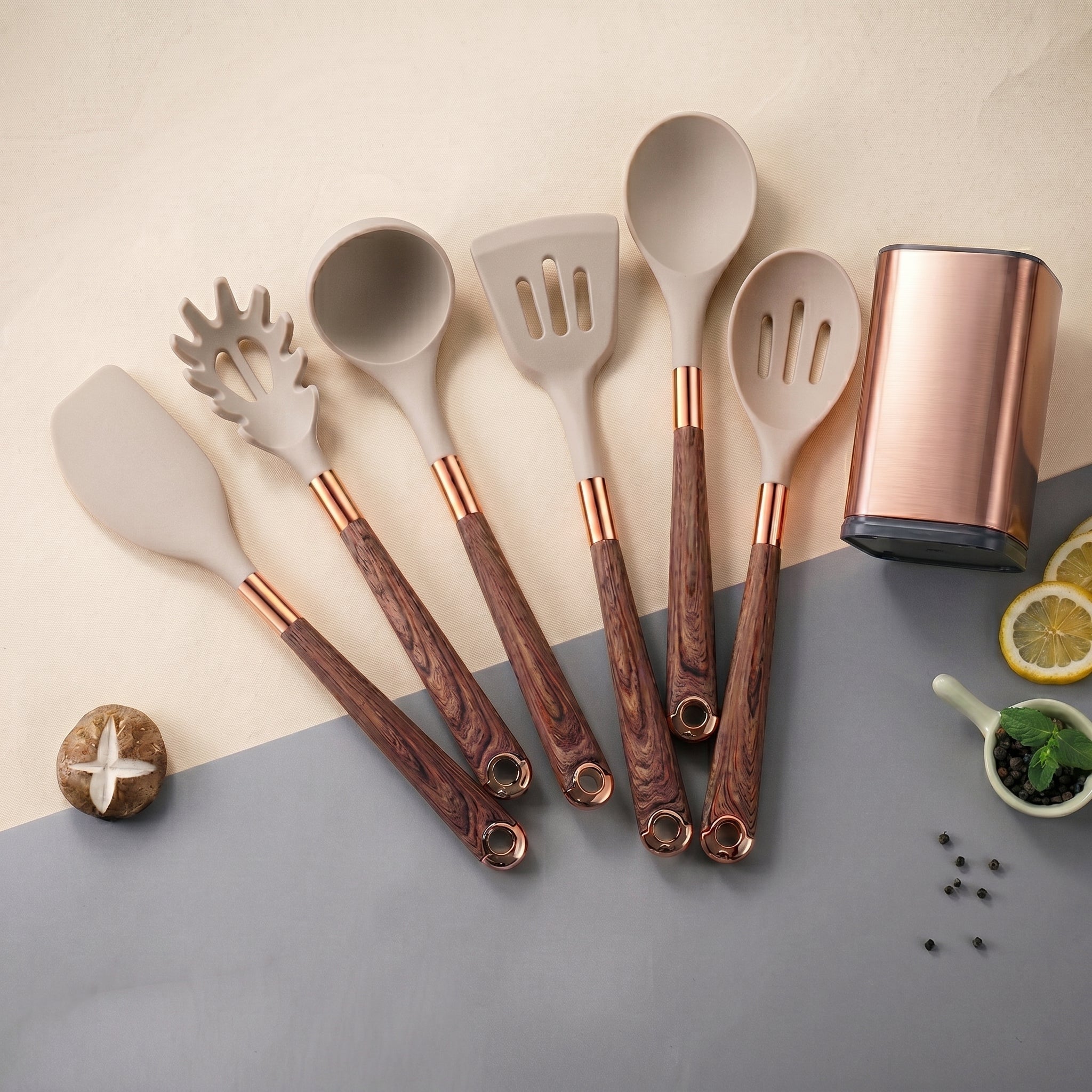7-Piece Non-Stick Kitchen Utensil Set with Storage Holder - Utencils Sets - Brown - Oaksoho