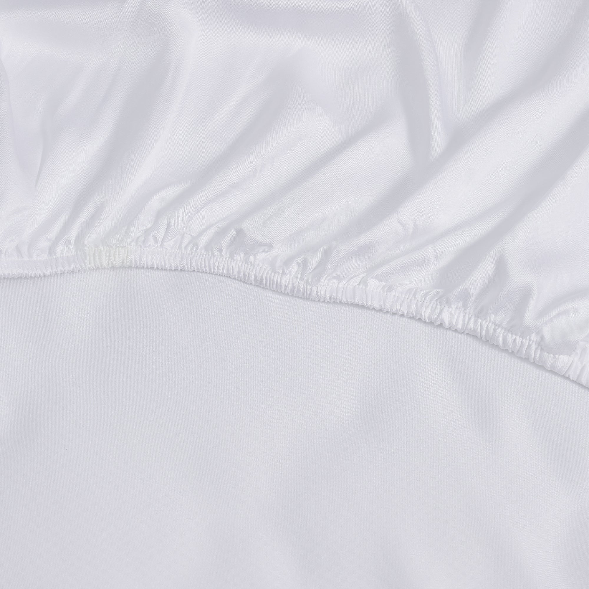 Bedding Set with Fitted Sheet and Two Pillowcases - Bedroom - White - Oaksoho