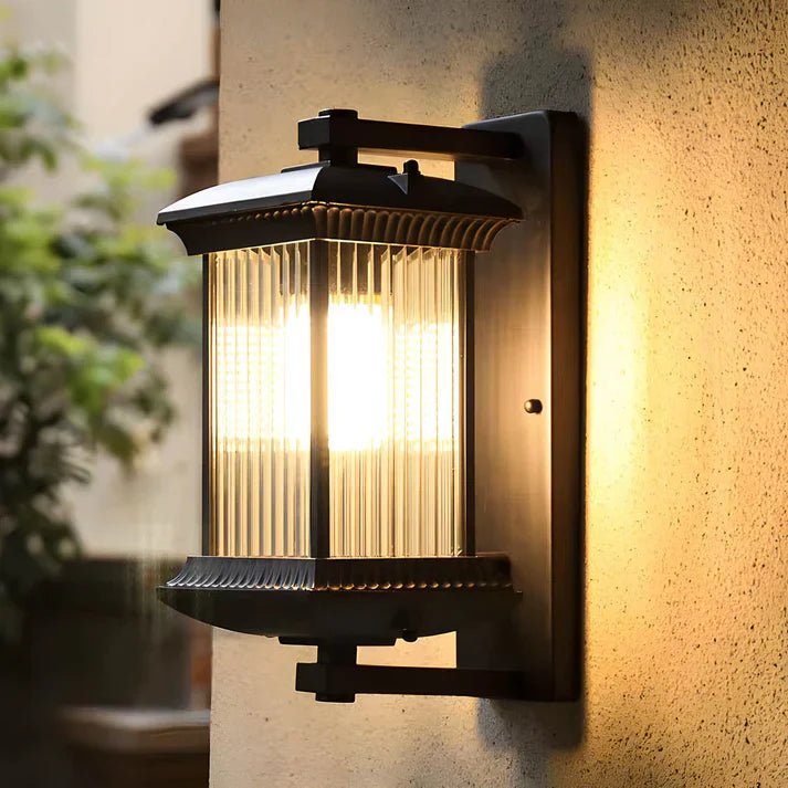 Classic Outdoor Wall Lamp with Warm LED Light - Wall Light - Oaksoho