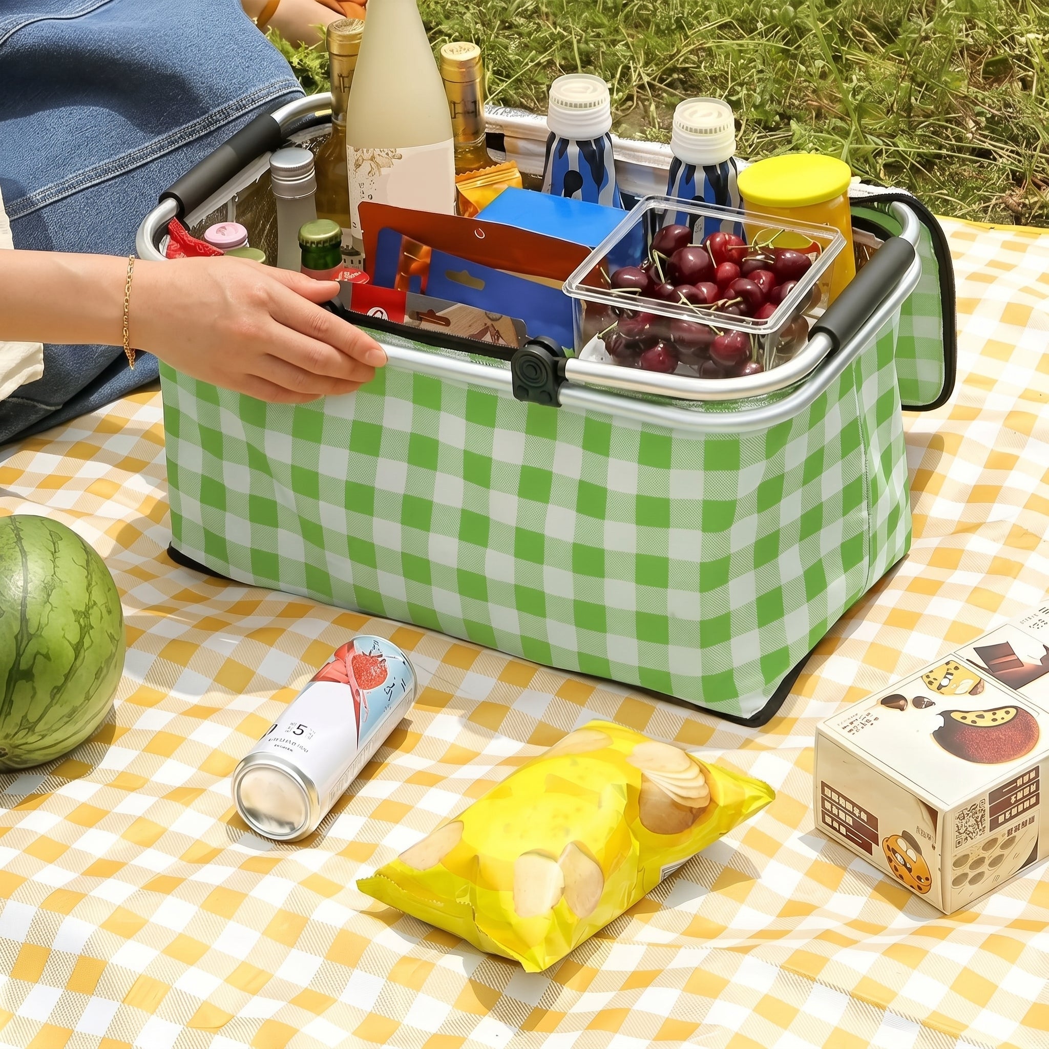Collapsible Picnic Basket with Check Pattern and Double Zipper - Picnic Basket - Green - Oaksoho