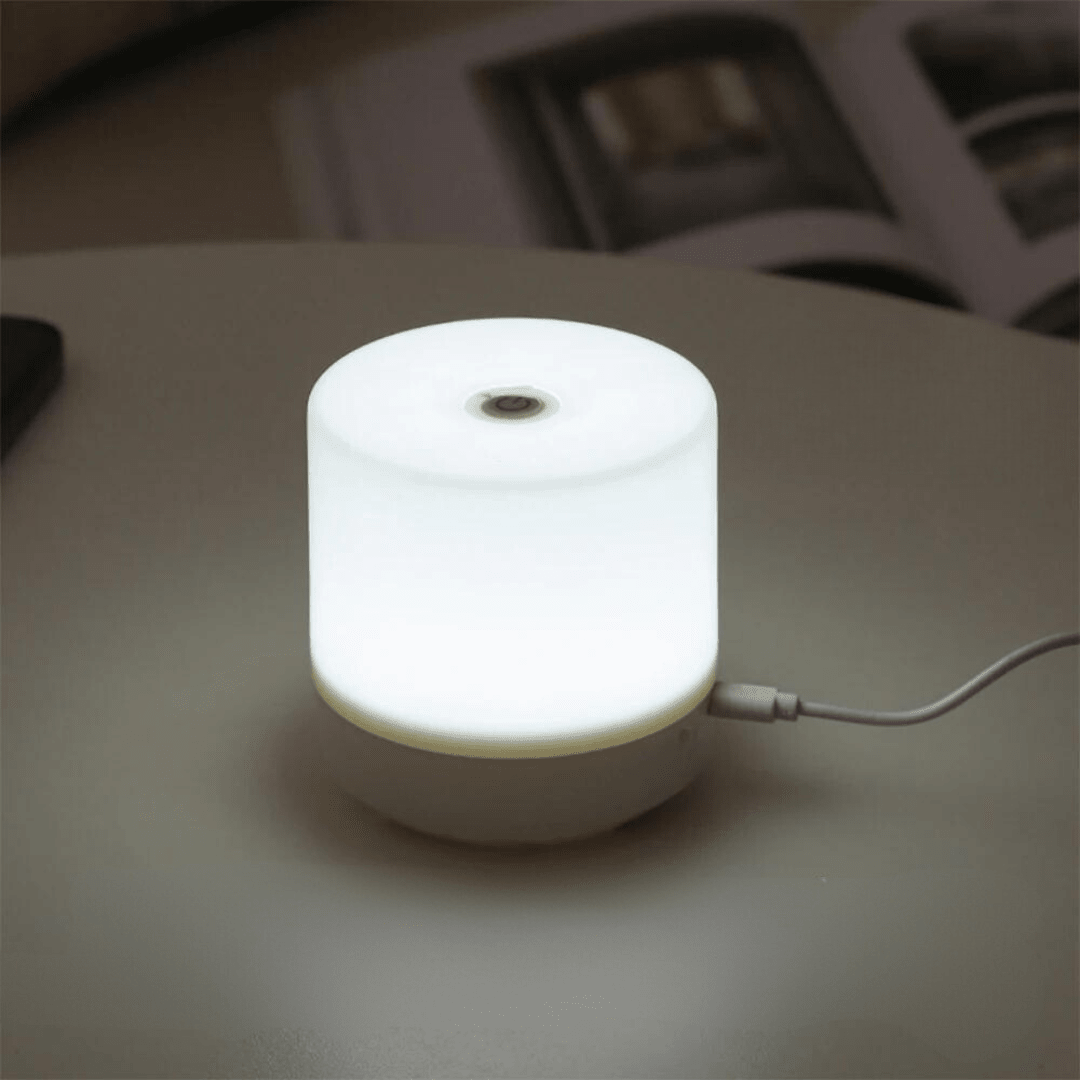 Compact LED Night Light with Touch Control - Table Lamp - White - Oaksoho