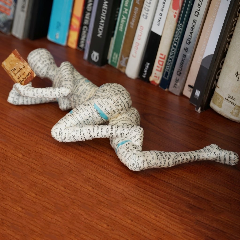 Creative Abstract Book Lover Sitting & Lying Figure Sculpture - Figurines - Lying - Oaksoho