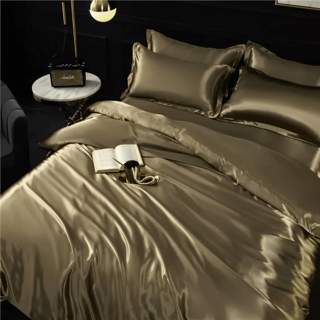 Durable Bedding Set with Glossy Surface - Bedding Set - Olive Green - Oaksoho