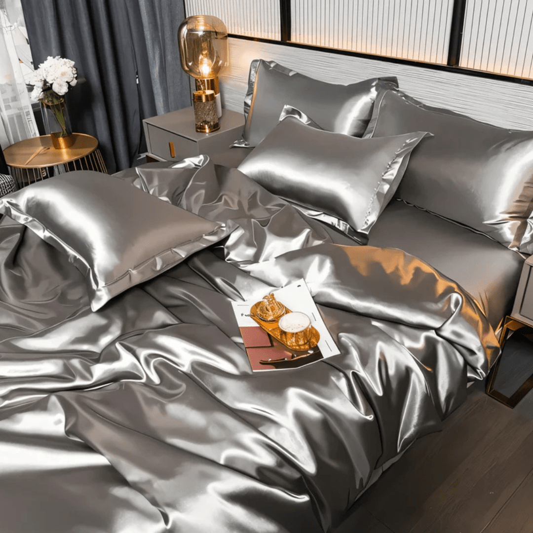 Durable Bedding Set with Glossy Surface - Bedding Set - Silver - Oaksoho