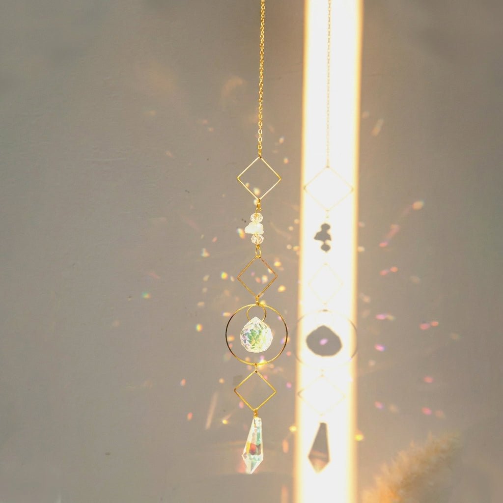 Hanging Crystal Suncatcher Moon and Stars Design - Hanging Suncatcher - Radiant - Oaksoho