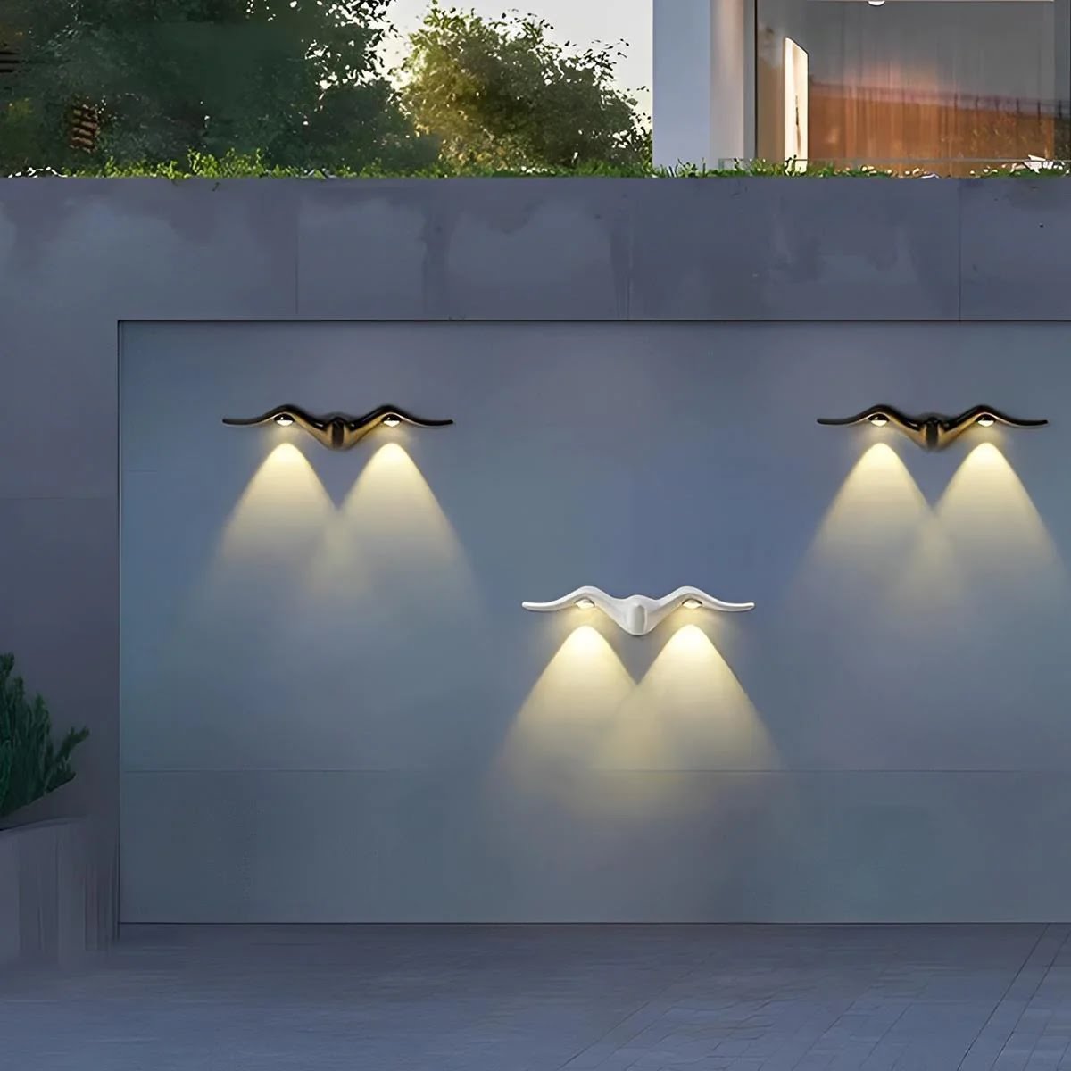 LED Outdoor Wall Light in Decorative Form - Wall Light - White - Oaksoho