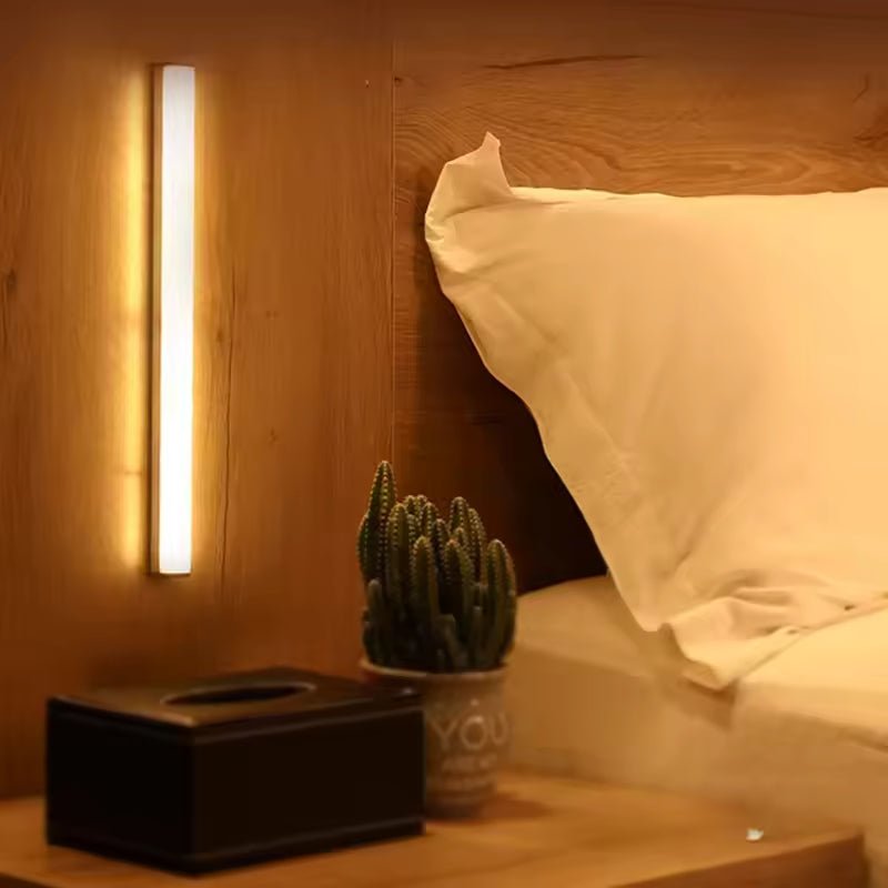 LED Strip with Motion Sensor for Cabinets and Hallways - LED Strip - Warm White - Oaksoho