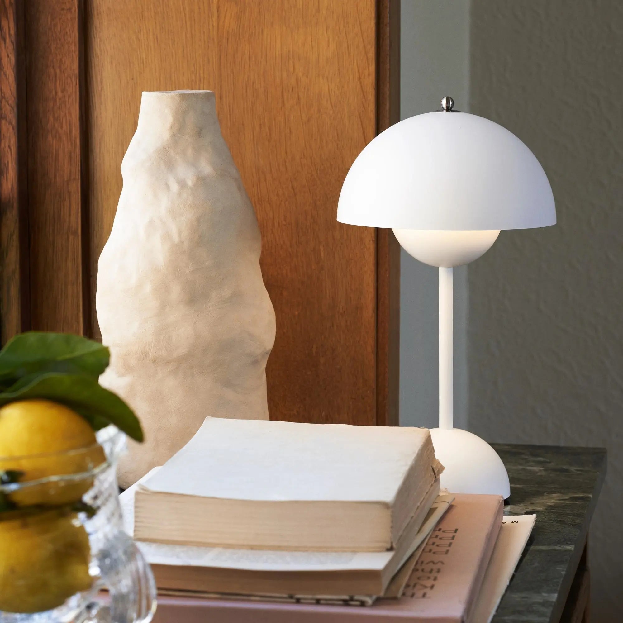 LED Table Lamp in Modern Arch Design - Tischlampen - White - Oaksoho