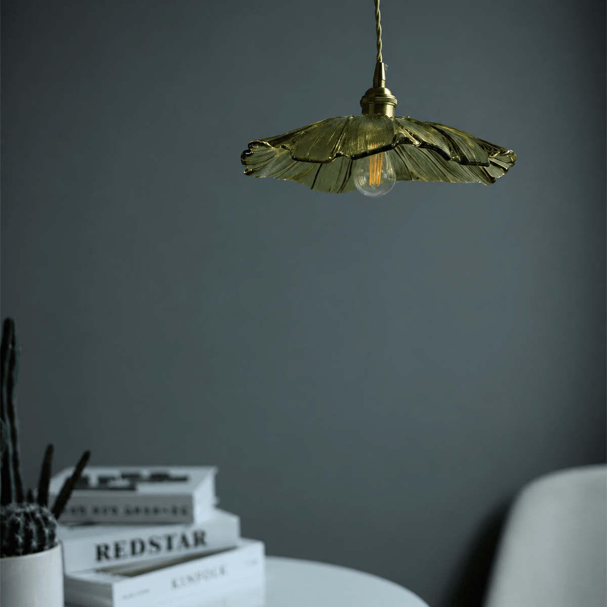 Petal Shaped Glass Pendant Light for Ceiling Lighting - Pendant Light Fixtures - Green - Oaksoho