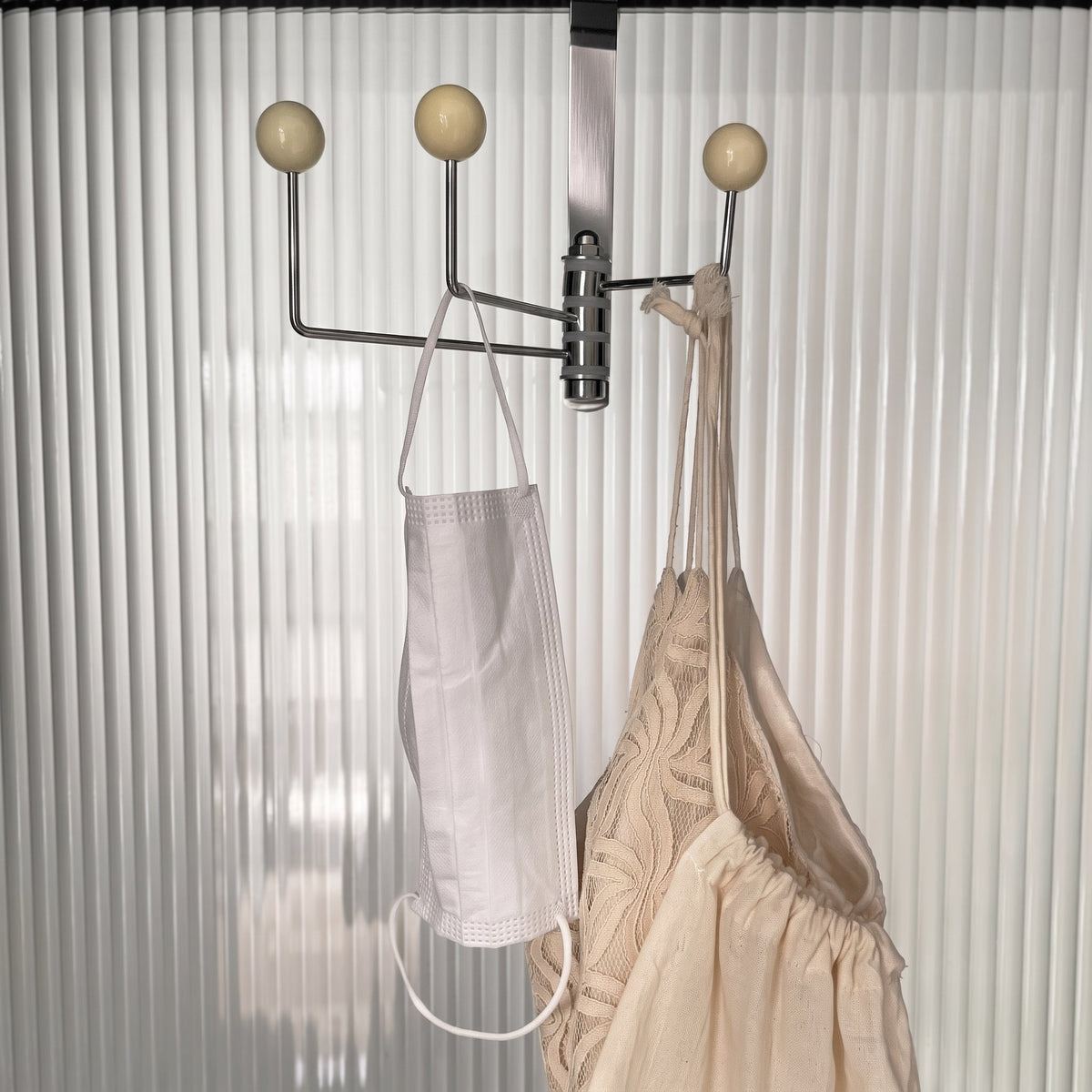 Rotatable Wall Hook with Ball Tips - Utility Hooks - White - Oaksoho