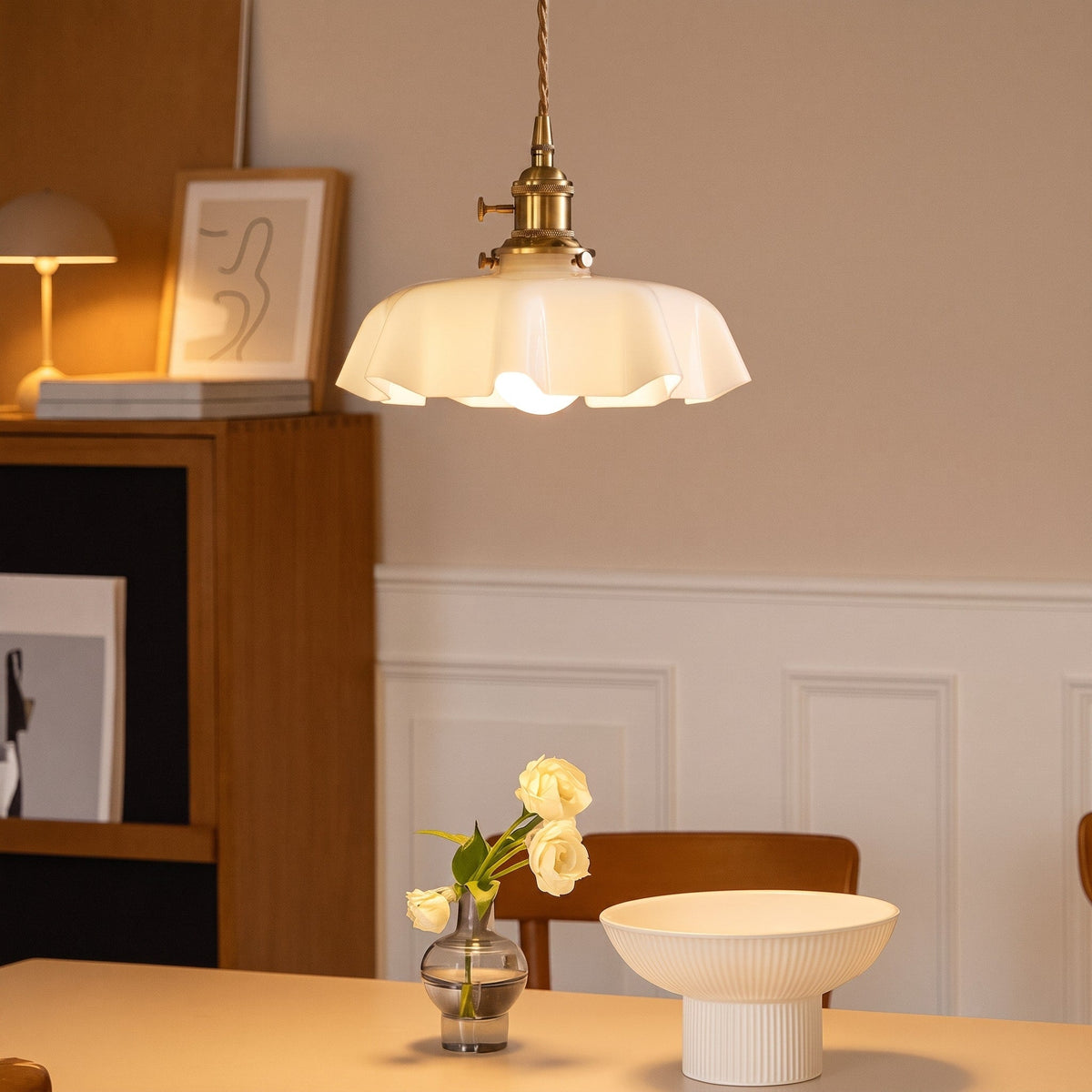 Scalloped Glass Pendant Light with Brass Fitting - Pendant Light Fixtures - Oaksoho