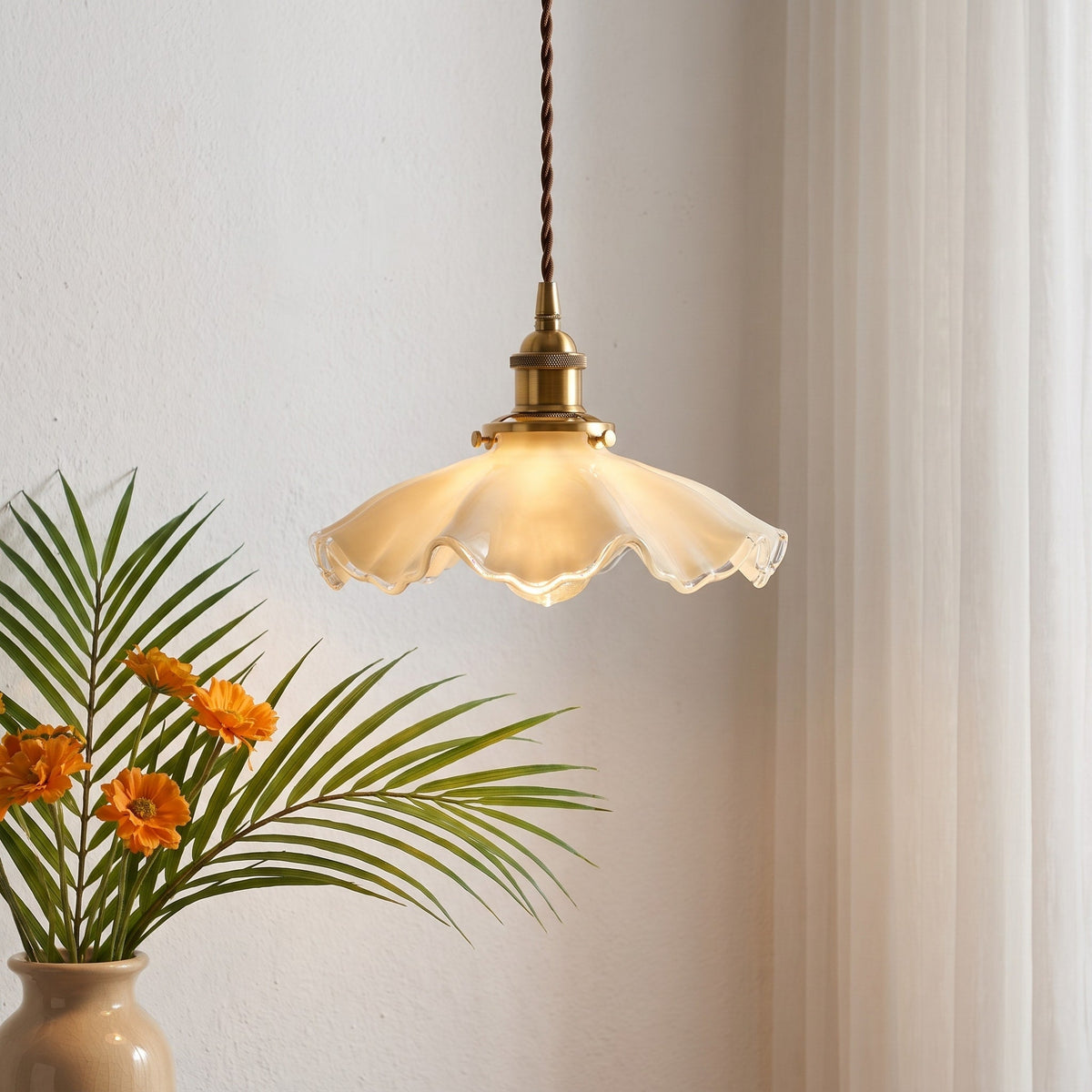 Scalloped Glass Pendant Light with Brass Fitting - Pendant Light Fixtures - Oaksoho