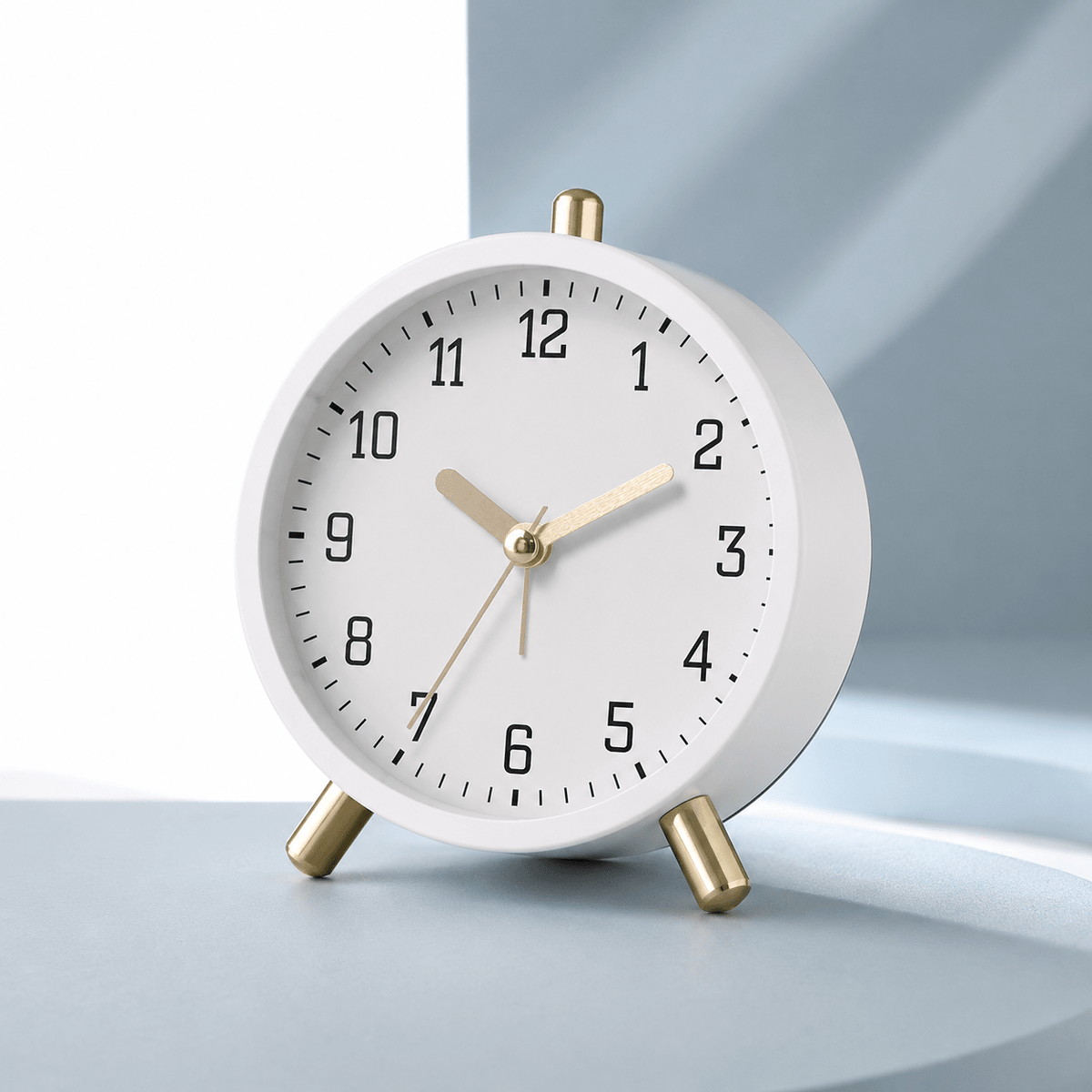Scandinavian Round Silent Desk Clock with Brass Accents - Desk Clock - White - Oaksoho