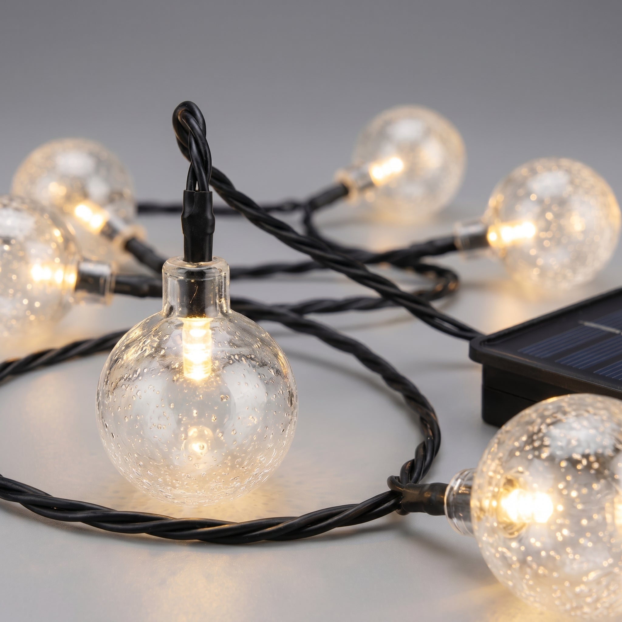 Solar LED String Lights with Crystal Balls for Garden and Patio - Solar LED String Light - Oaksoho