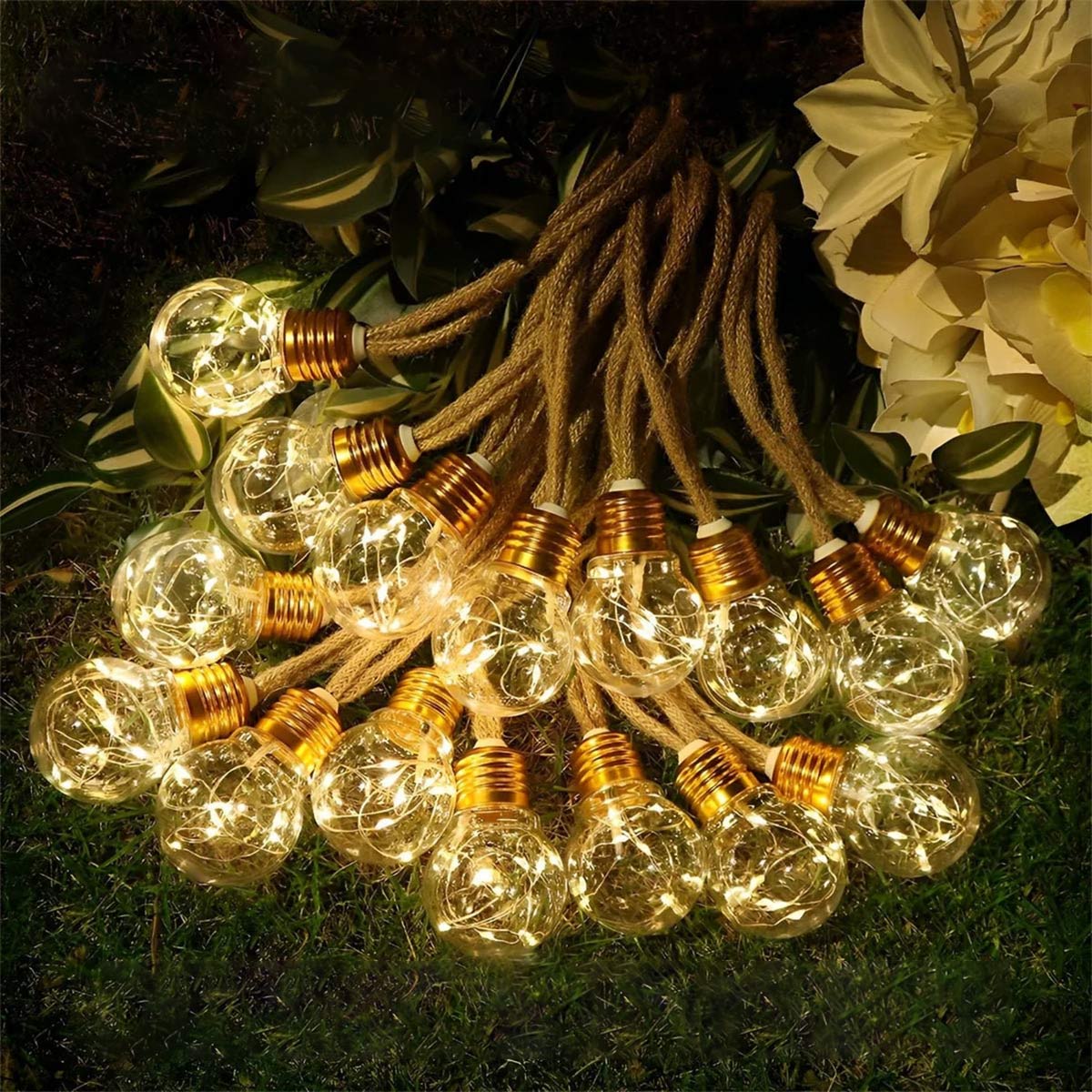 Solar String Lights Retro Bulbs Waterproof for Outdoor Use - Solar String Light - Round - Oaksoho