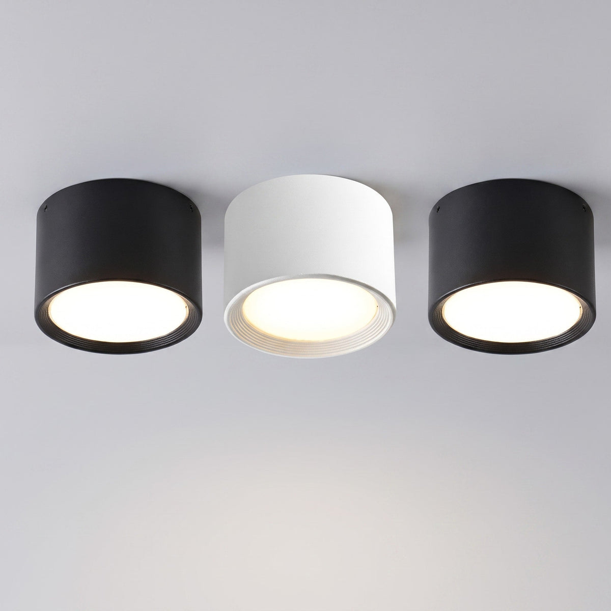 Surface Mounted Round Ceiling LED Spotlight - Ceiling Light Fixtures - White - Oaksoho