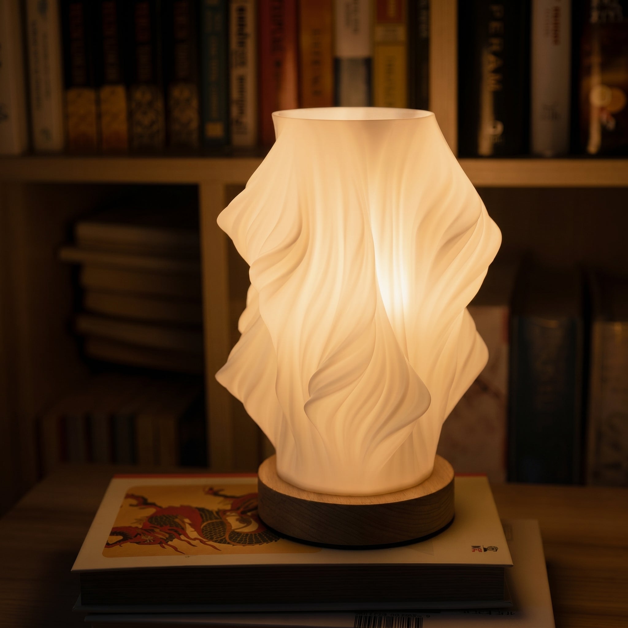 Table Lamp with Twisted Spiral Shade and Wooden Base - Table Lamp - Medium - Oaksoho