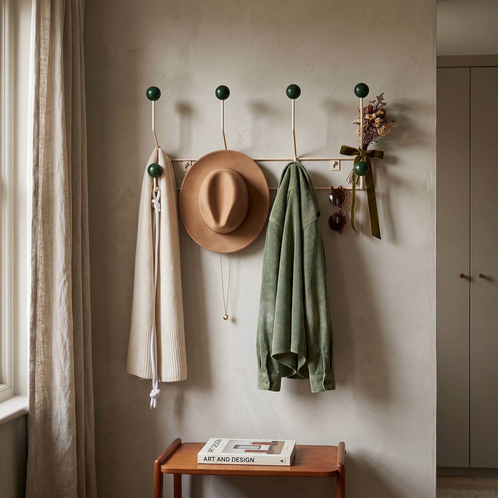 Wall - mounted rack with ball hooks - Wall Hook - Black - Oaksoho