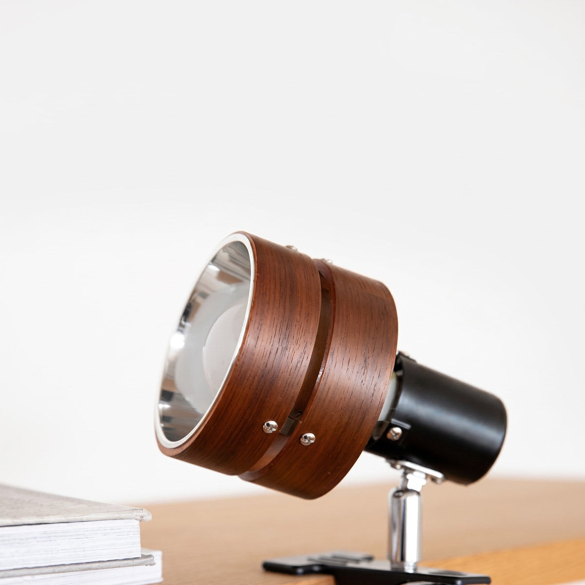 Wooden Clip-On Spotlight Lamp with Adjustable Head - Wall Light Fixtures - Walnut - Oaksoho