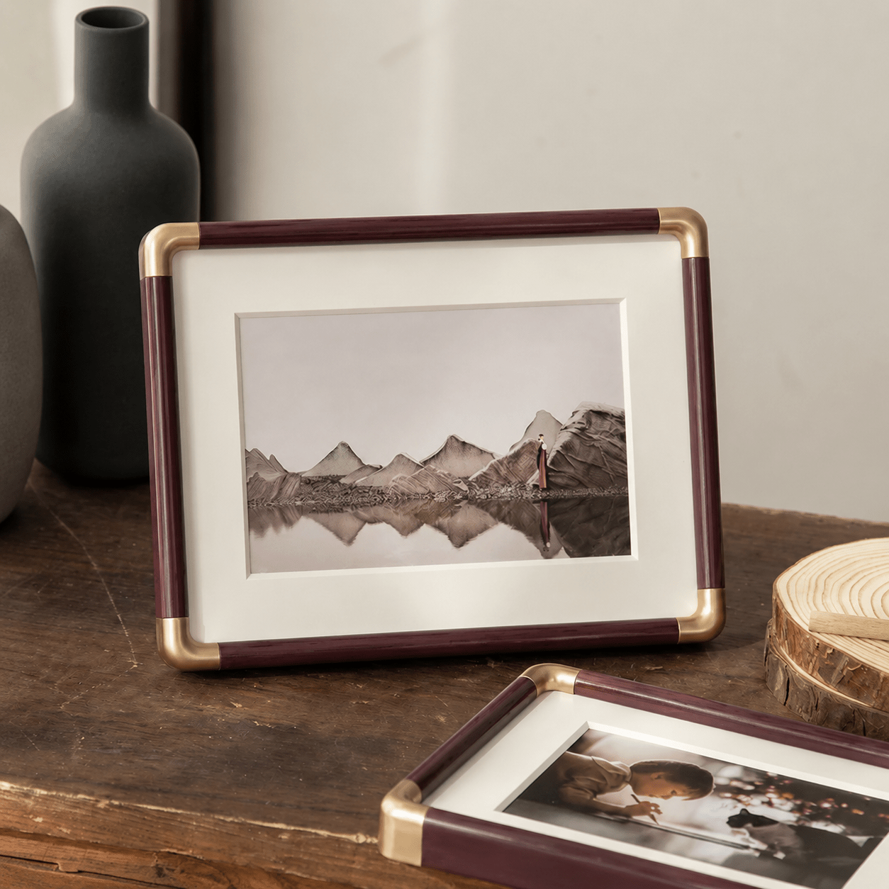Wooden Look Photo Frame Table Stand - Photo Frame - Brown - Oaksoho