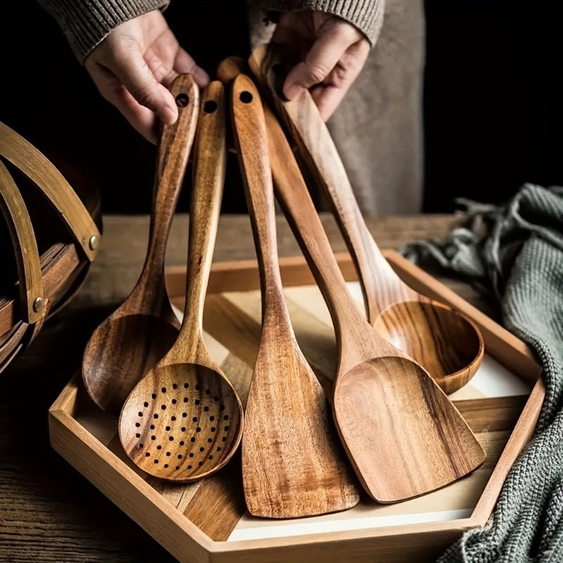5 - piece Kitchen Utensil Set made of Natural Wood for Kitchen - Kitchen Utensil Set - 5 pieces - Oaksoho