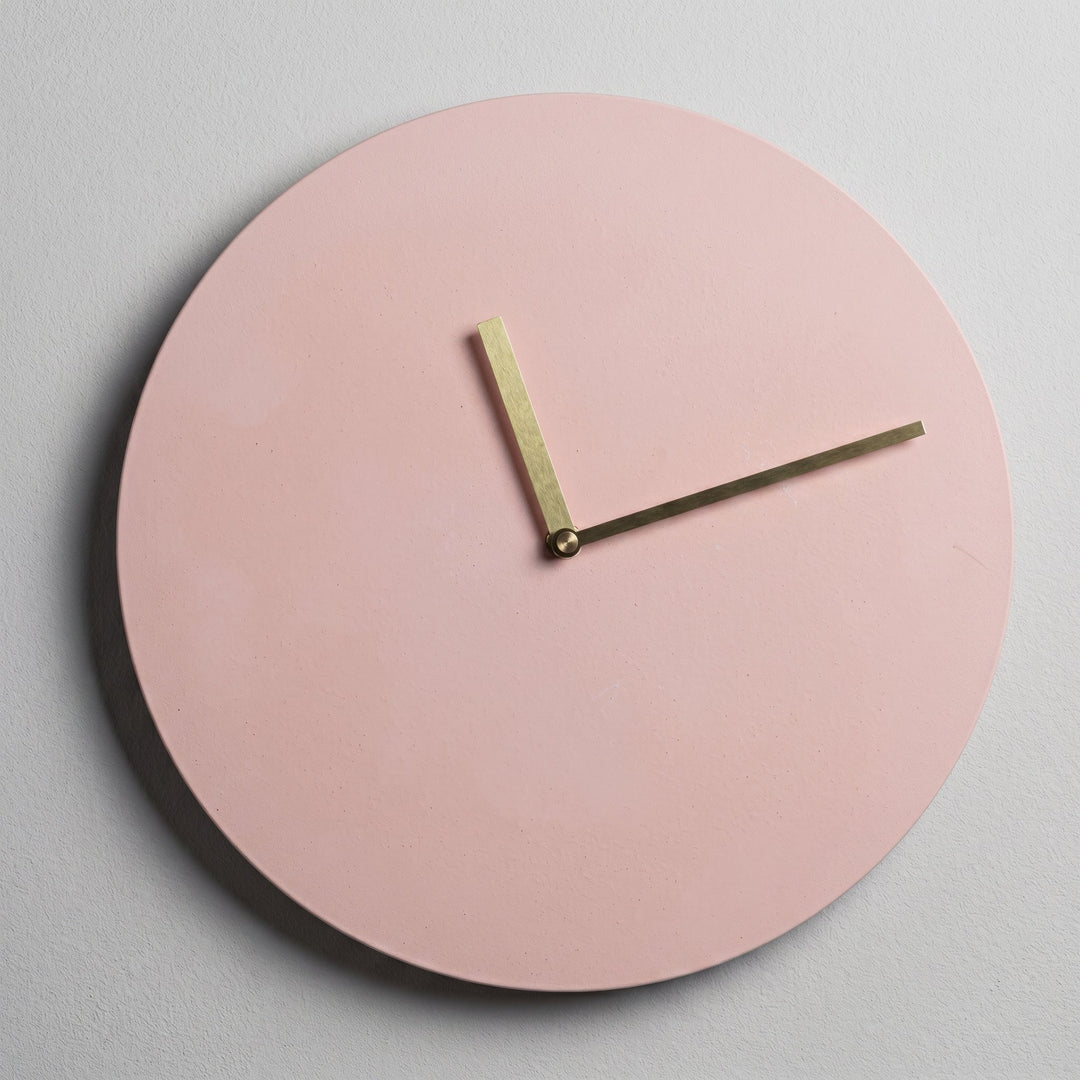 Minimalist Round Wall Clock without Numbers