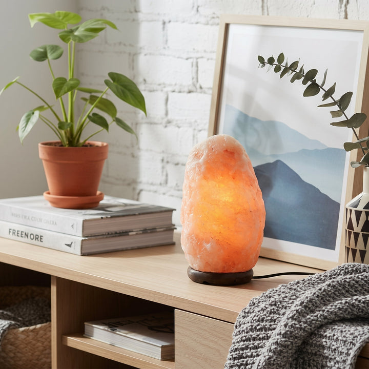 Table Lamp in Himalayan Salt Look with Wooden Base