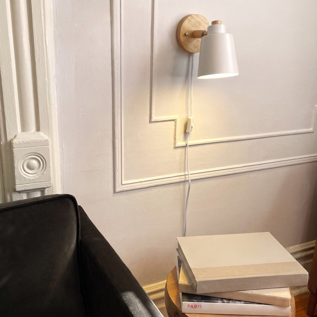 Adjustable Wooden Wall Light with Rotating Metal Shade - Wall Light Fixtures - Black - Oaksoho