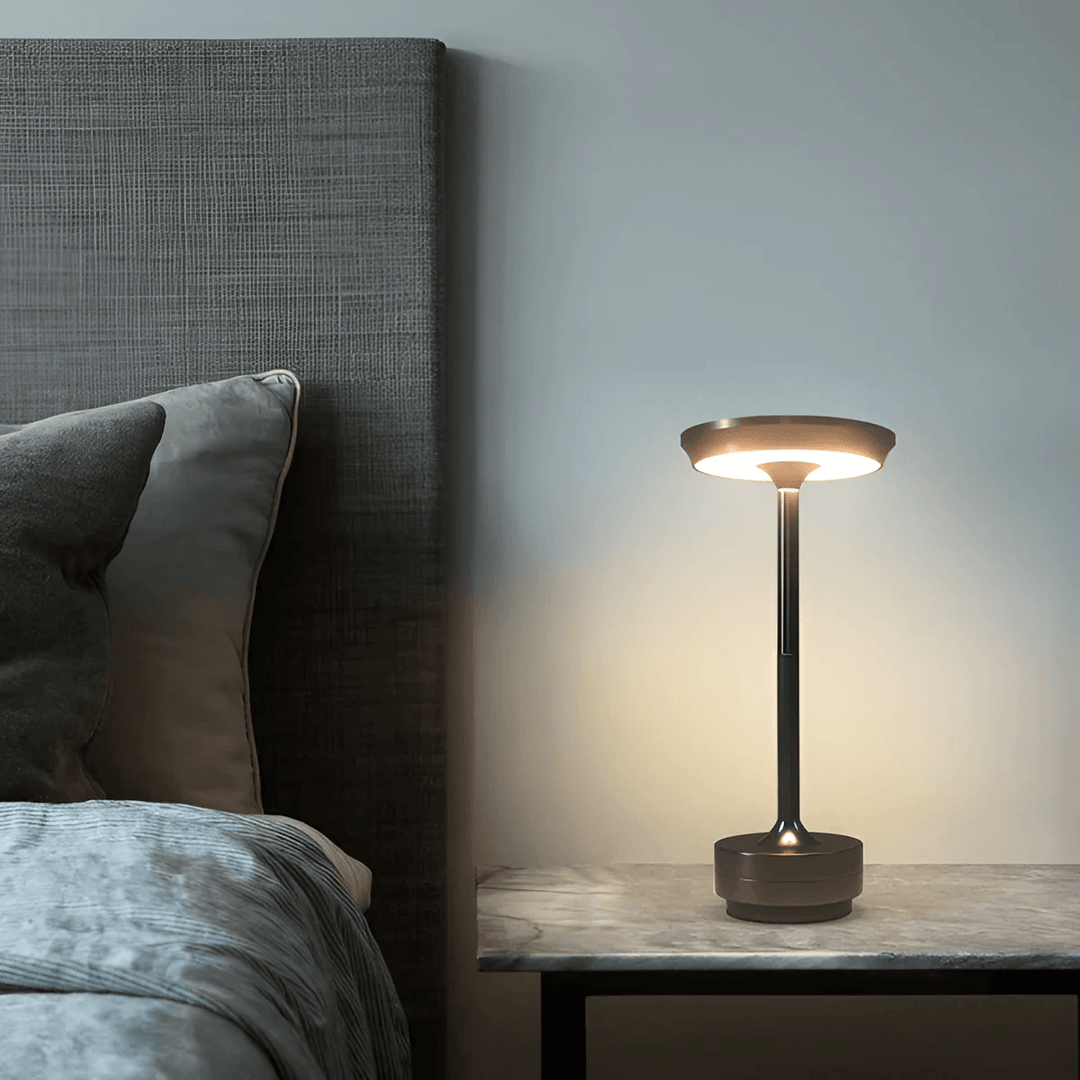 AmberGlow – Wireless Rechargeable Mood Light - Tischlampen - Gold - Oaksoho