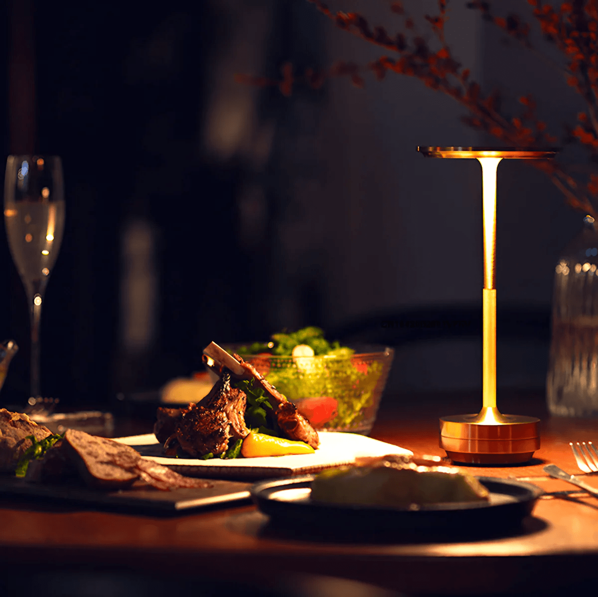 AmberGlow – Wireless Rechargeable Mood Light - Tischlampen - Gold - Oaksoho