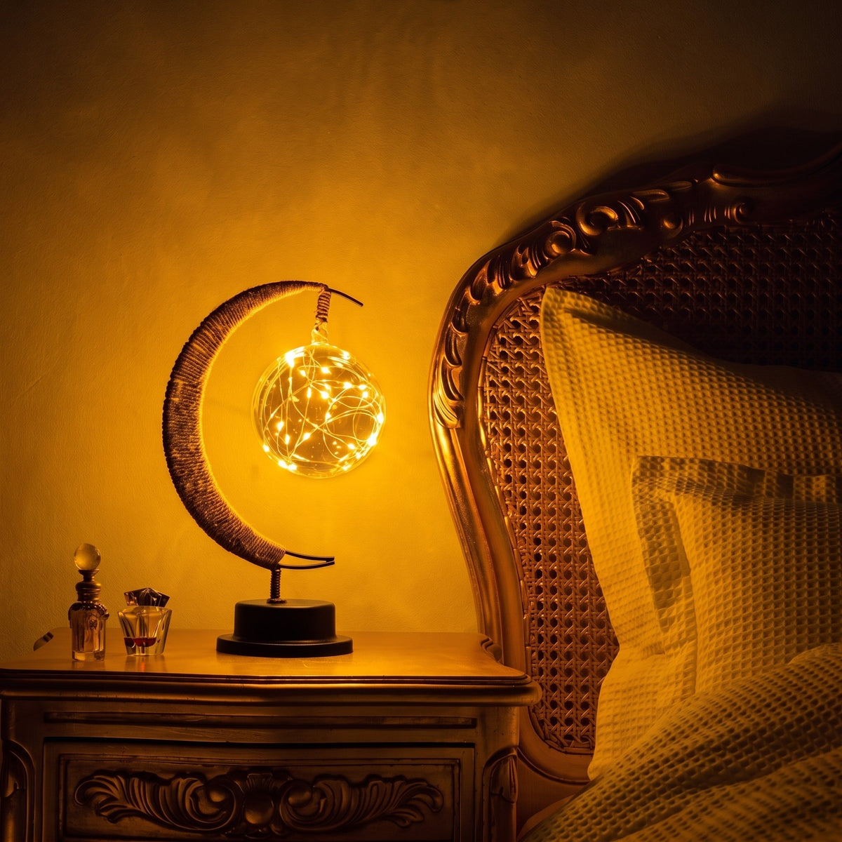 Crescent Moon Fairy Light Table Lamp - Table Lamps - Gold - Oaksoho