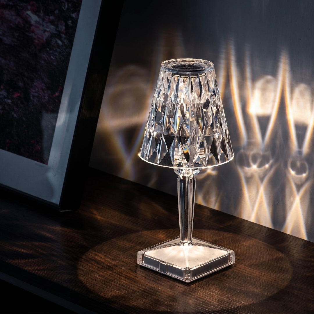 Crystal Diamond - Shaped Table Lamp with Square Base - Table Lamps - Crystal - Oaksoho