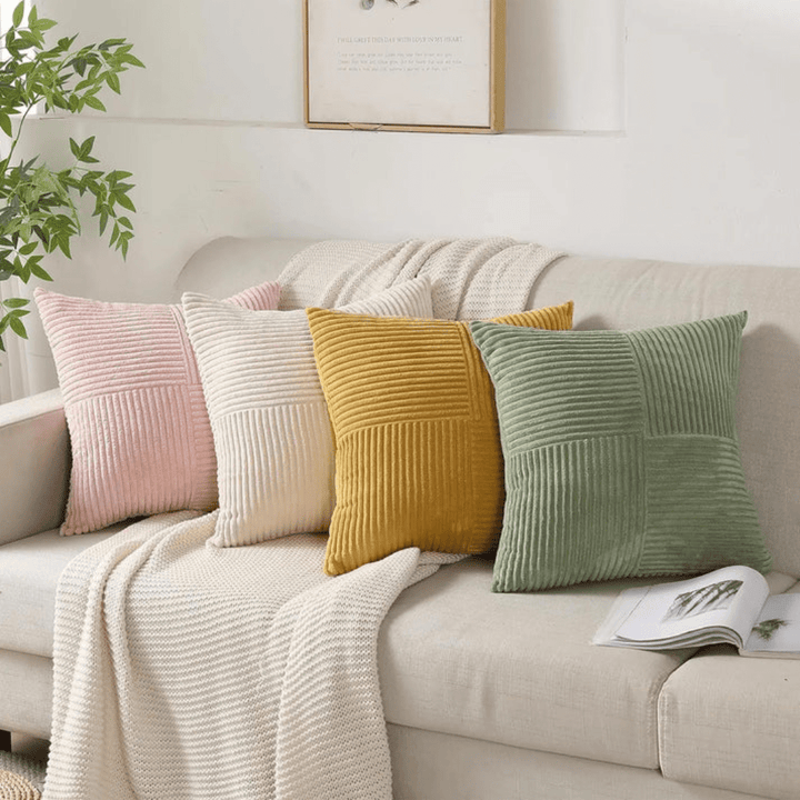 Cushion Cover with Textured Pattern - Pillowcase - Red - Oaksoho