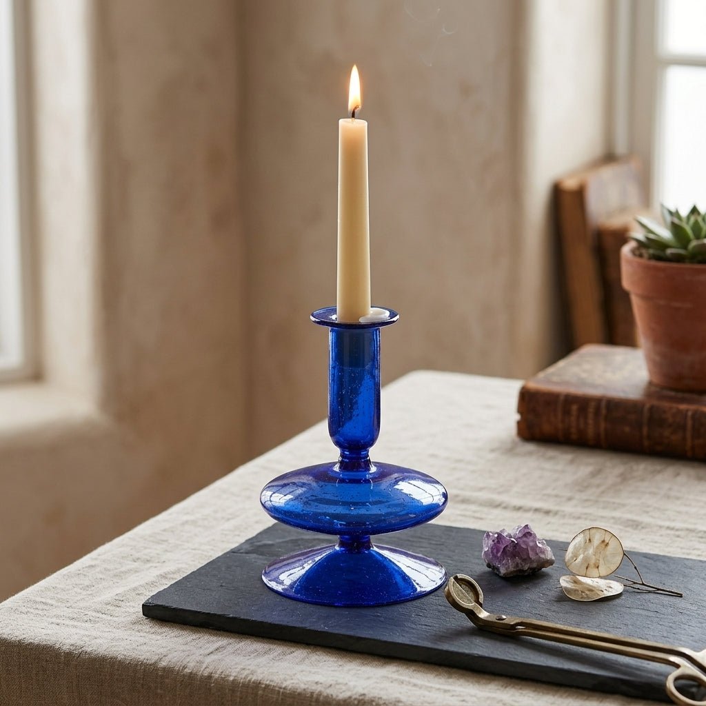 Decorative candle holder in a unique shape - Candle Holder - Trumpet - Oaksoho