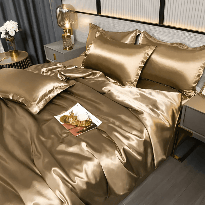 Durable Bedding Set with Glossy Surface - Bedding Set - Gold - Oaksoho