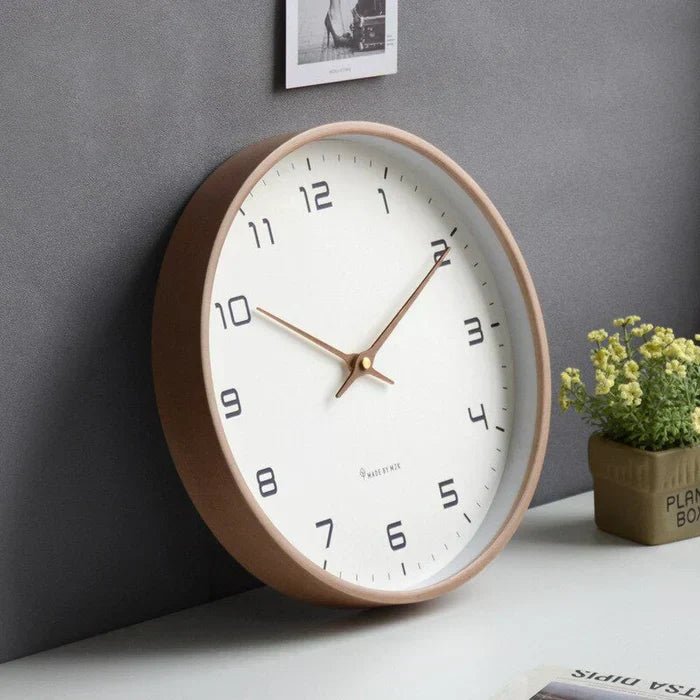 Erik – Wall Clock in Scandinavian Style - Wanduhr - Brown - Oaksoho
