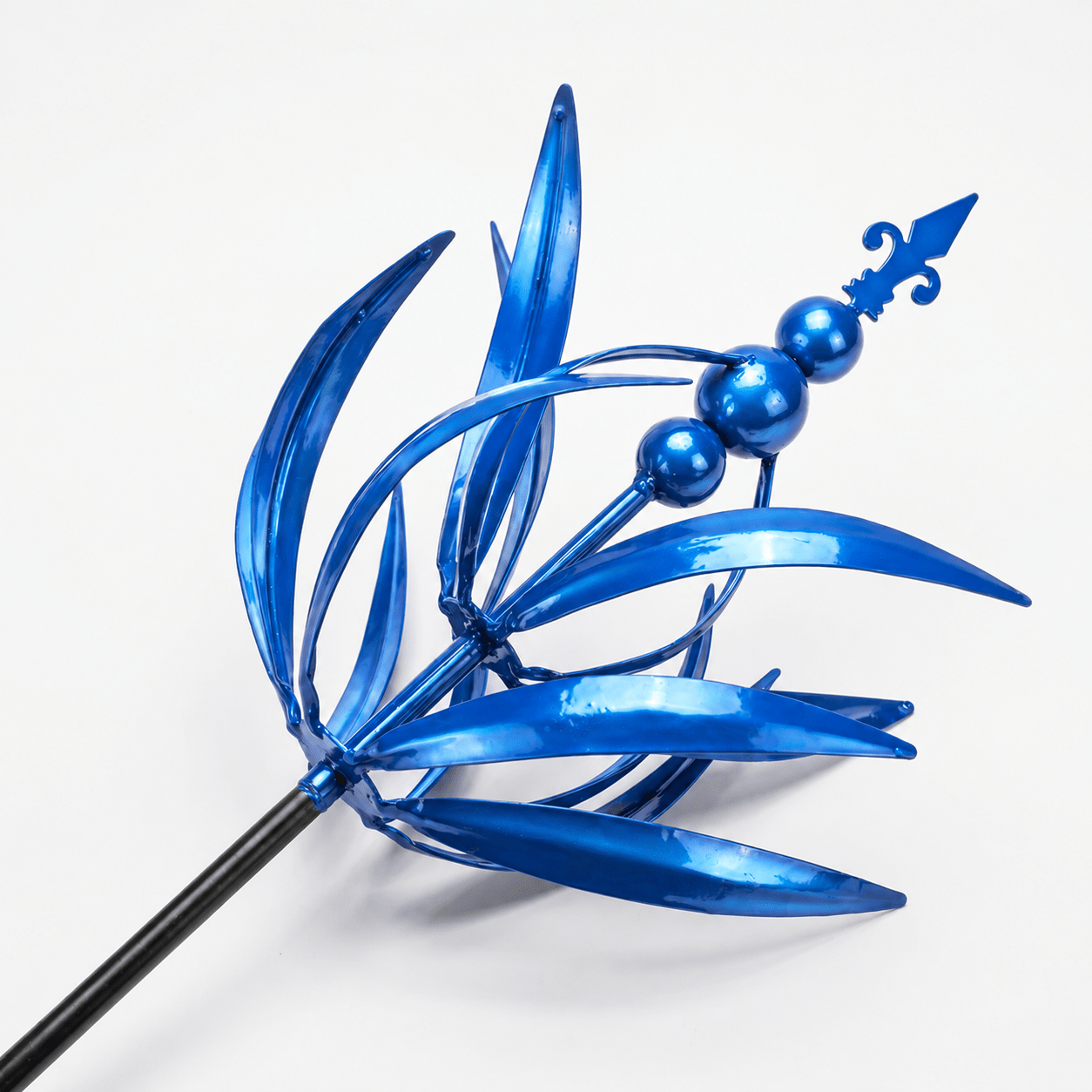 Garden Wind Spinner with Lotus Flower Design - Windspinner - Oaksoho