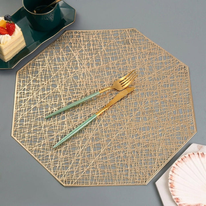 Geometric Table Mats with Decorative Patterns - Table Mats - Gold - Oaksoho