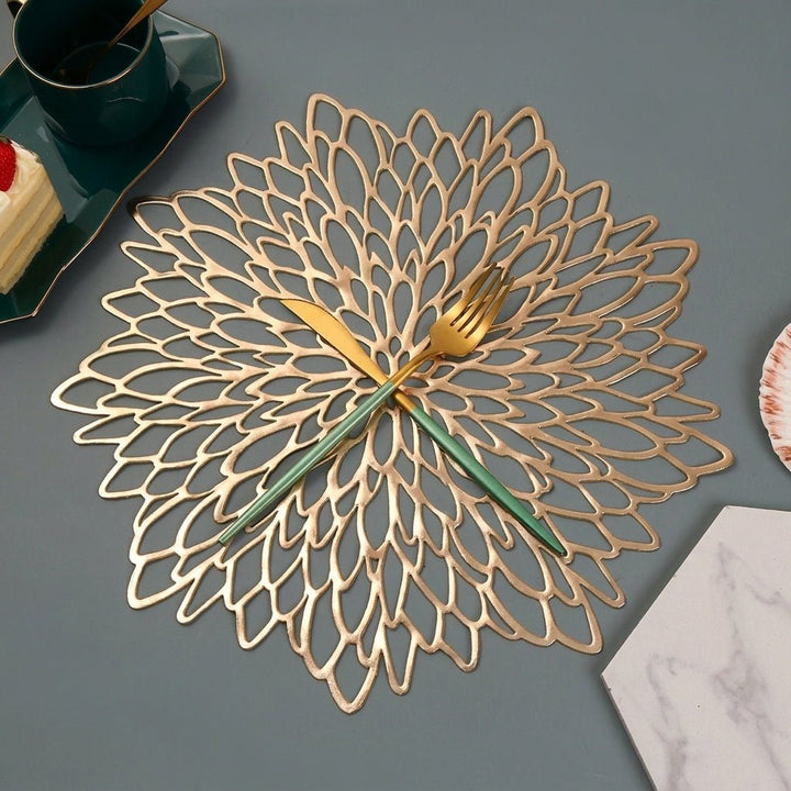 Geometric Table Mats with Decorative Patterns - Table Mats - Gold - Oaksoho