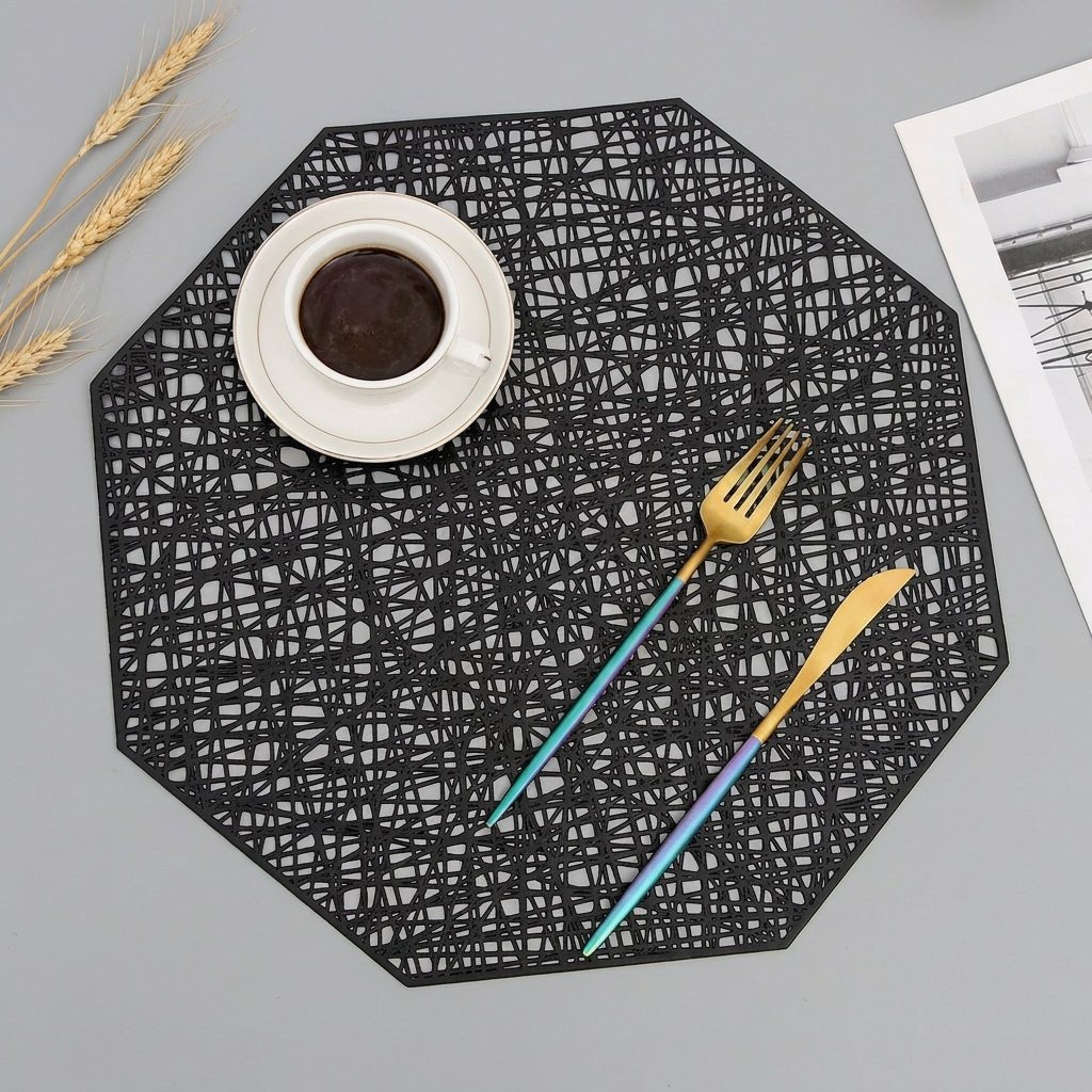 Geometric Table Mats with Decorative Patterns - Table Mats - Black - Oaksoho