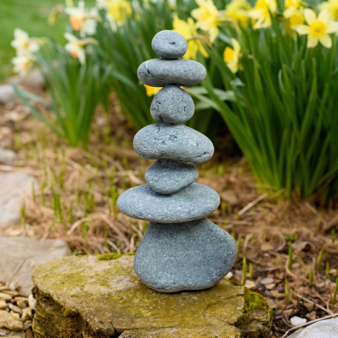 Handcrafted Limestone Cairn Sculpture for Garden Decoration - Cairn Sculpture - Oaksoho