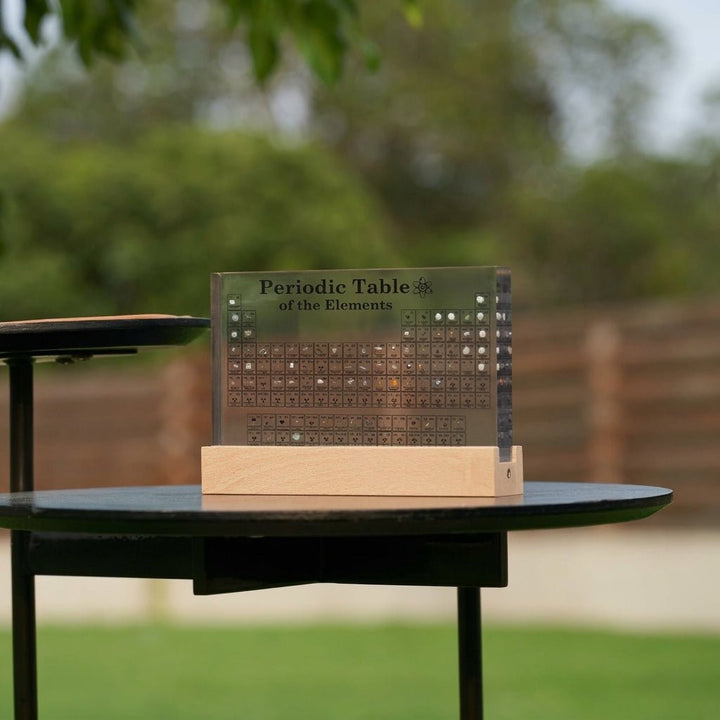 Illuminated Periodic Table Acrylic Desk Lamp Decoration - Table Lamps - Medium - Oaksoho