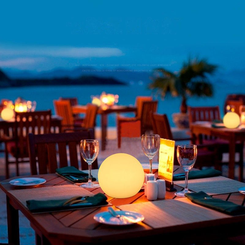 Ball Lamp with Soft LED Light