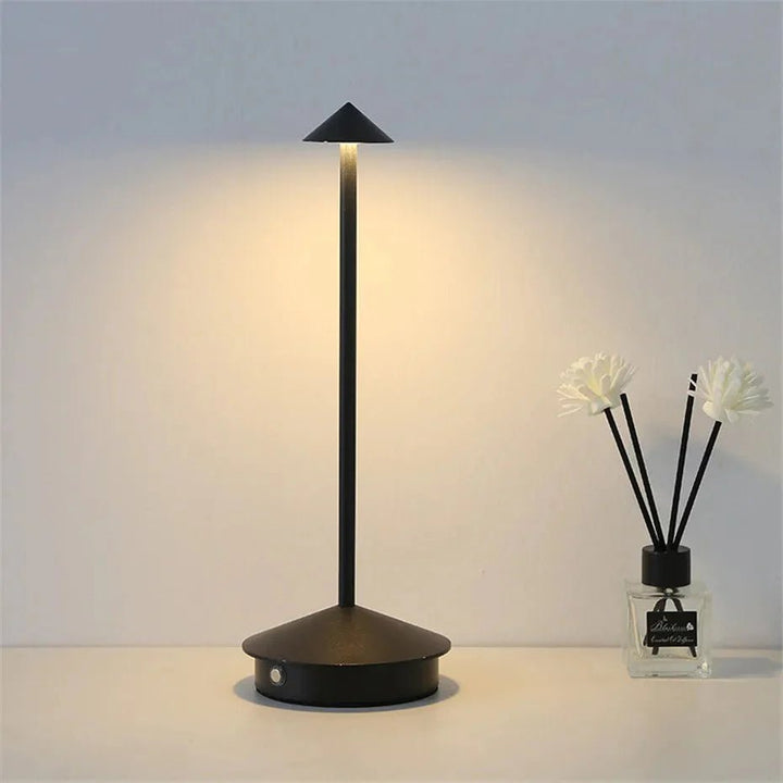 LED Desk Lamp for Desk and Nightstand - Table Lamps - Black - Oaksoho
