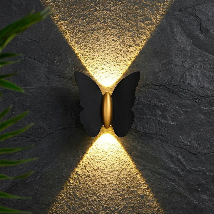 LED Outdoor Wall Light in Decorative Form - Wall Light - Black - Oaksoho