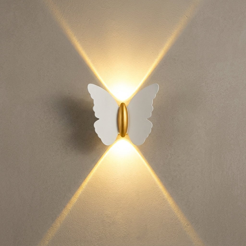 LED Outdoor Wall Light in Decorative Form - Wall Light - White - Oaksoho