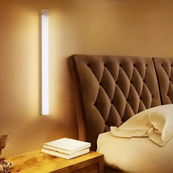 LED Strip with Motion Sensor for Cabinets and Hallways - LED Strip - Warm White - Oaksoho