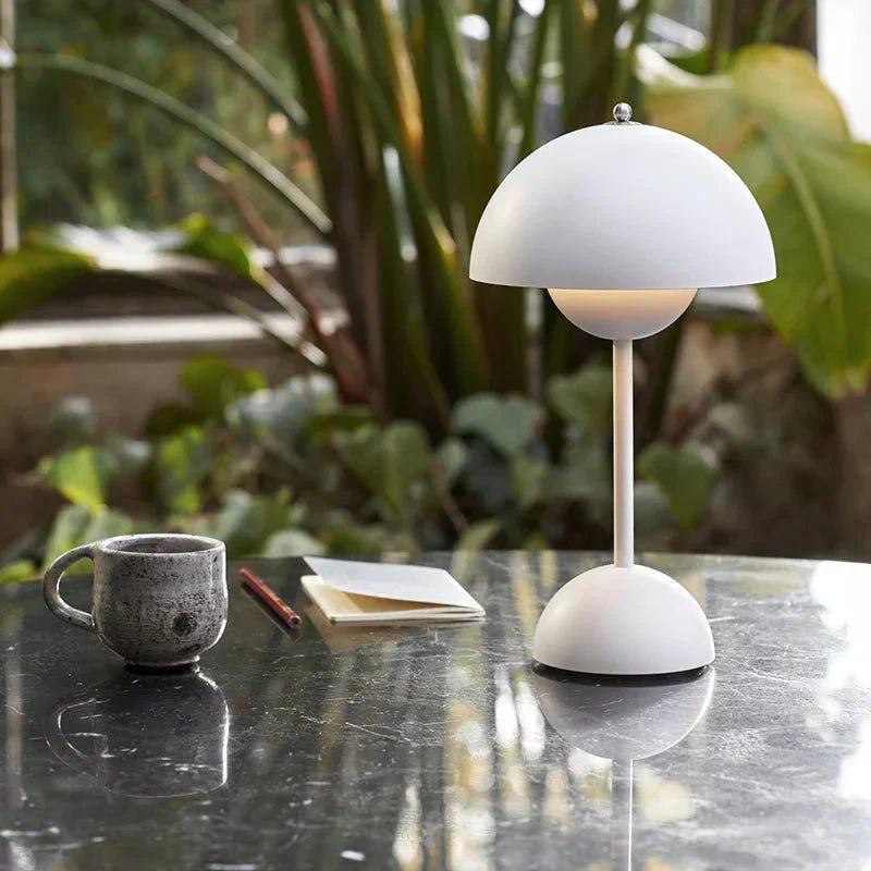 LED Table Lamp in Modern Arch Design - Tischlampen - White - Oaksoho