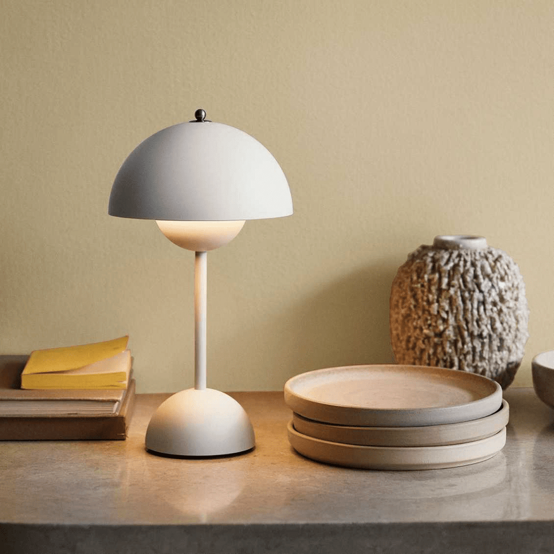 LED Table Lamp in Modern Arch Design - Tischlampen - White - Oaksoho