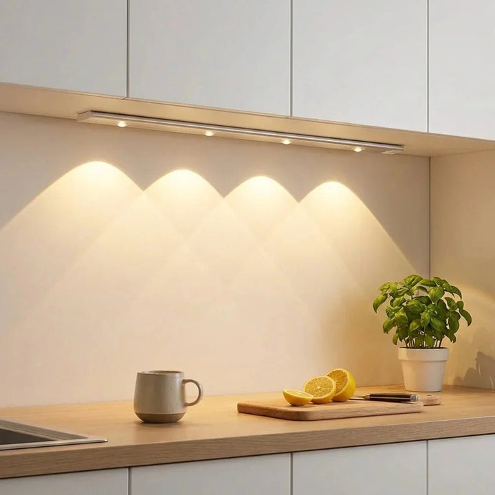 LED Under - Cabinet Light for Kitchen and Closet - Home & Decor Lighting Lamp - 20 cm - Oaksoho